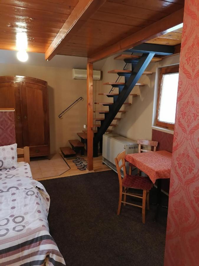 S' Centro - Park Apartments Kraljevo Buitenkant foto